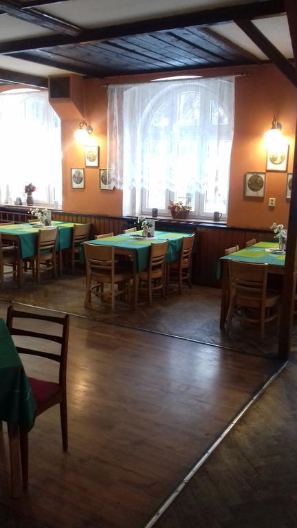 Penzion Uran Stráž pod Ralskem Dış mekan fotoğraf